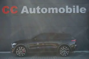 Jaguar F-Pace SVR AWD+Panorama+22Zoll+HUD+Assistenz+LED