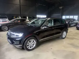 Volkswagen Touareg 3.0 V6 TDI PANO/LUFT/ACC/AHK/FAHRDYNAMIK