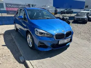 BMW 216 Active Tourer 216 i M Sport 28TKM/Navi/Alcantar Bild 2