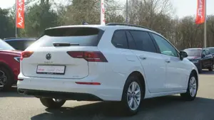 Volkswagen Golf VIII Variant eTSI Life LED ACC Spurhalte Bild 5