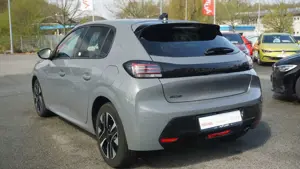Peugeot 208 PureTech 100 LED Navi KameraTempomat Bild 4