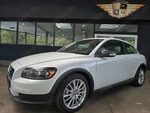 Volvo C30 1.6 Edition White+Red/Klima/LM-17"