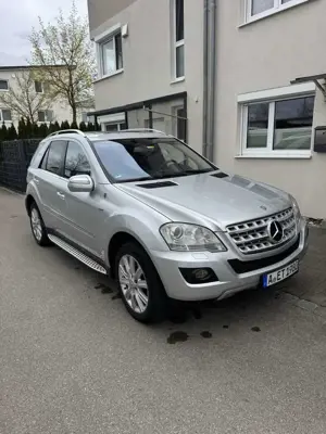 Mercedes-Benz ML 350 CDI 4Matic 7G-TRONIC DPF