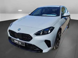BMW 123 xDrive M Sportpaket DAB LED Komfortzg. Shz