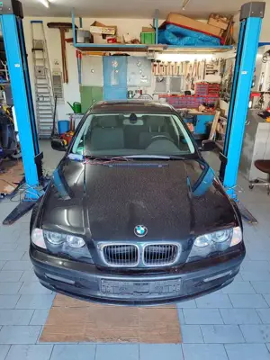 BMW 316 316i E46