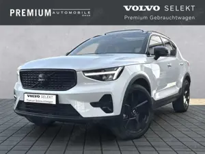 Volvo XC40 B3 Black Edition Pano/360°/20''/DAB+