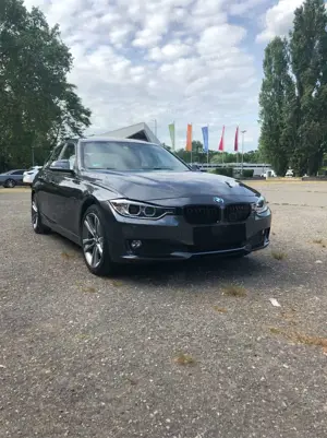 BMW 318 318d