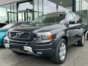 Volvo XC90 D5 AWD Momentum 7-Sitzer | Leder
