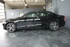 Volvo S60 Lim. R Design T8 AWD*StdHzg*PANO*HuD*4xSHZ* Bild 4
