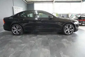 Volvo S60 Lim. R Design T8 AWD*StdHzg*PANO*HuD*4xSHZ* Bild 5