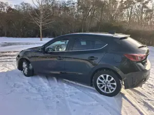 Mazda 3 3 SKYACTIV-D 150 Sports-Line Bild 3