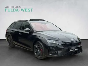 Skoda Octavia Combi RS 2.0TSI Matrix AHK Pano 5JGarant Bild 2