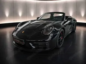 Porsche 992 Carrera 4 GTS Cabrio