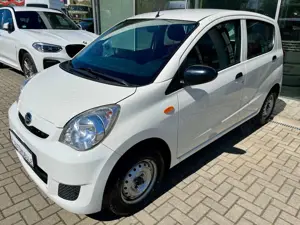 Daihatsu Cuore Cuore VII 1,0i 12V VVT-i/Klima/Allwetter/TÜVneu
