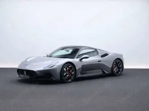 Maserati MC20 Sonus Carbon Service Paket