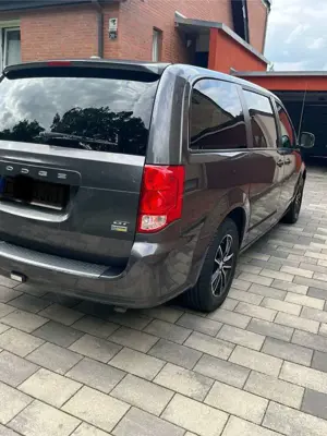 Dodge Grand Caravan Bild 3