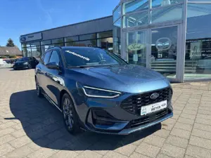 Ford Focus 1.0 ST-Line LED/AHK