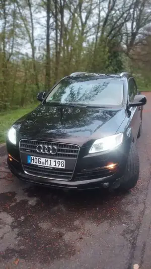 Audi Q7 3.0 TDI DPF quattro tiptronic