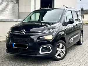 Citroen Berlingo Berlingo Kombi 5-Türer M PureTech 130 EAT8 SHINE