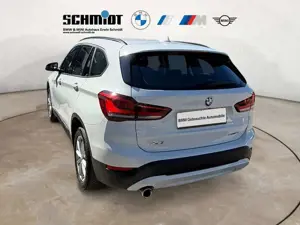 BMW X1 sDrive18i Advantage + GARANTIE Bild 4