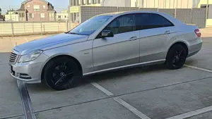 Mercedes-Benz E 350 4Matic BlueEFFICIENCY 7G-TRONIC Elegance
