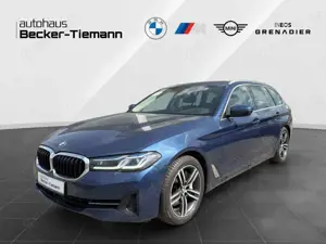 BMW 530 d xDrive Touring 18" / AHK / DrivAssProf / ParkAss