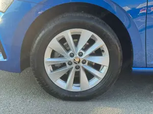 Skoda Scala Ambition 1.5TSI KAM SHZ CARPLAY Bild 4