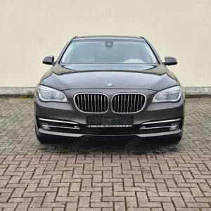 BMW 730 d xDrive HUD TÜV SHD Standheizung Garantie Bild 2
