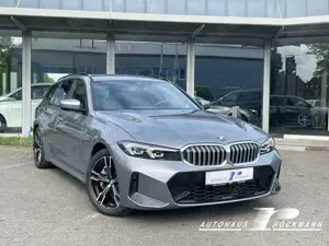 BMW 330 i xDrive M-Sport Aut. AHK Navi Live Alcantara