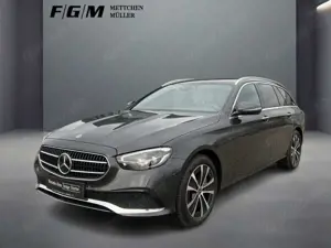 Mercedes-Benz E 300 E 300deT Distronic/Keyless/Kamera/Ambiente/LED