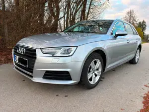 Audi A4 Avant 2.0 TDI S tronic - AUTOM. Xenon Qi-Laden Nav