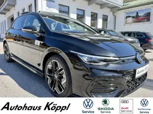 Volkswagen Golf 1.5 eTSI DSG R-Line Pano AHK Navi 18" ACC