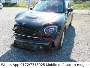 MINI Cooper SE Countryman Cooper S Essential Trim