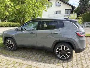 Jeep Compass Bild 2