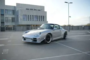 Porsche 993