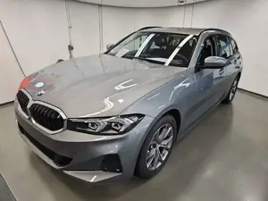 BMW 320 d T xDrive Shadow-Line WIDE*LED*CARPLAY*MEGA