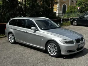 BMW 318 318d DPF Touring Aut. Edition Exclusive Bild 3