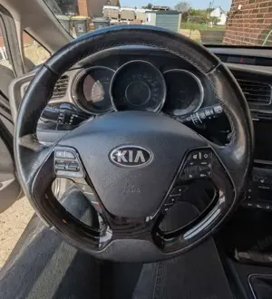Kia Ceed / cee'd 1.6 GDI ISG Dream Team Edition Bild 4