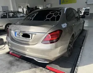 Mercedes-Benz C 180 9G-TRONIC Avantgarde