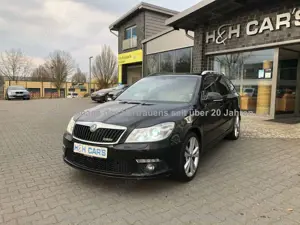 Skoda Octavia Combi 2.0 TDI DPF RS Xenon Schiebe Navi
