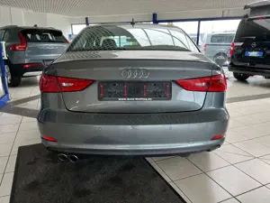 Audi A3 1.4 TFSI ACT Ambiente, Xenon, Navi ,GRA ,AHK Bild 4
