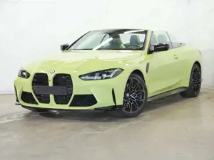 BMW M4 Competition M xDrive Cabrio Driving Assistant