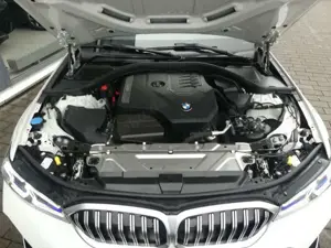 BMW 318 i Tour M Sportpak. AHK°ACC*Ad.LED°el.Sitze+M