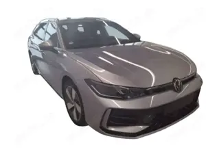 Volkswagen Passat Variant R-LINE 2.0 TDI DSG 4M AHK MATRIX Bild 2