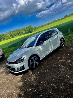 Volkswagen Golf GTI BlueMotion Technology