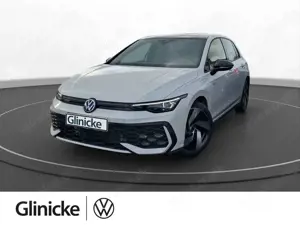 Volkswagen Golf GTE GTE 177 PS DSG | PANO | HUD | AHZV. uvm.