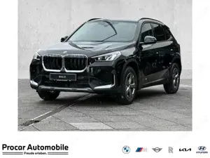 BMW X1 sDrive18i Pano + DApl. + DA + TravelPaket
