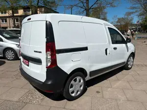 Dacia Dokker Express Essential / Klimaanlage / Navi Bild 5