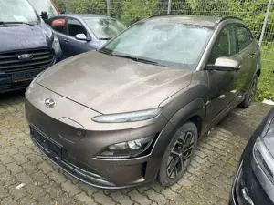 Hyundai KONA Select SHZ*PDC*CarPlay*1H*W-Paket*R-Cam*ACC