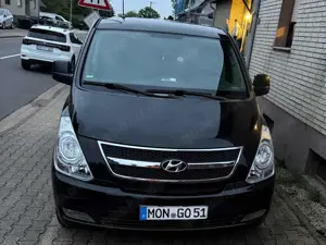 Hyundai H-1